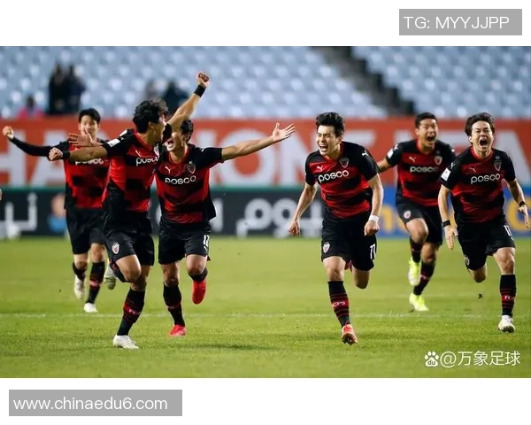 球星带走足球瞬间的精彩时刻引发全场震撼视频回顾 球星带走足球瞬间的精彩时刻引发全场震撼视频回顾